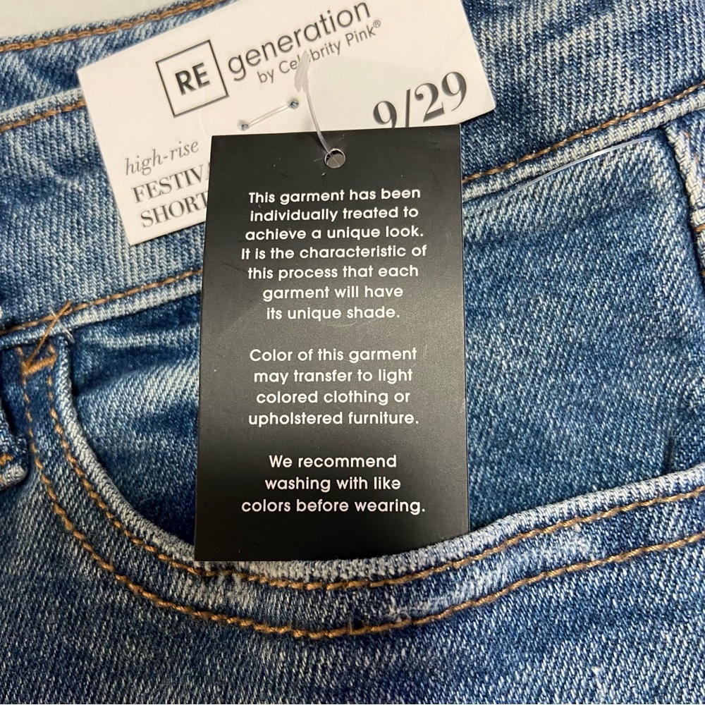 Frayed Hem Jean Shorts - Picture 10 of 13